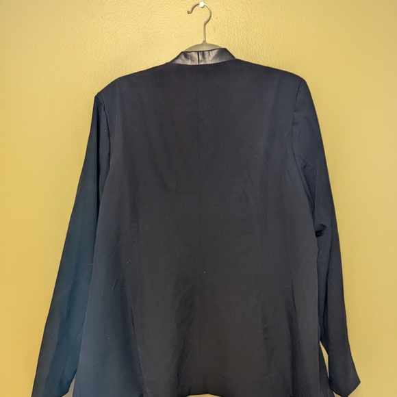 NWT Torrid Blazer - Picture 3 of 3